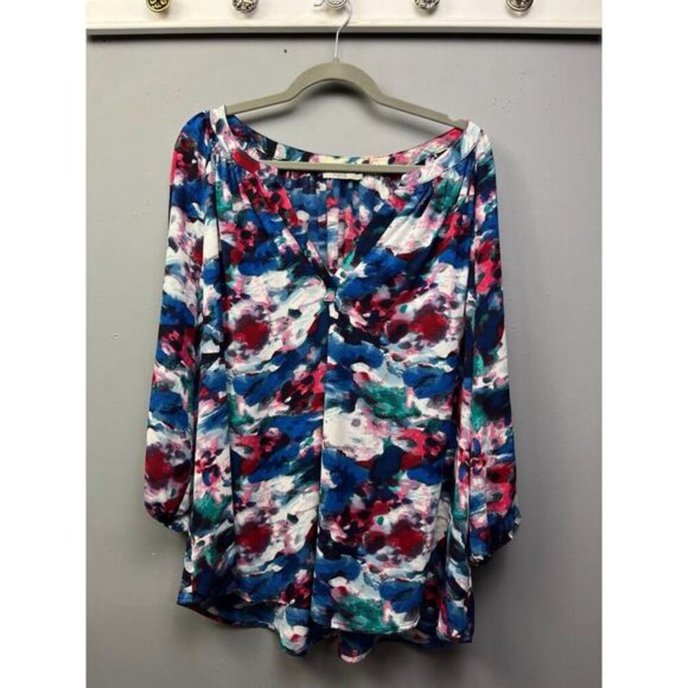 Dalia Tunic Blouse Womens Plus size 2X Floral pullover Stretch‎ V Neck Bold